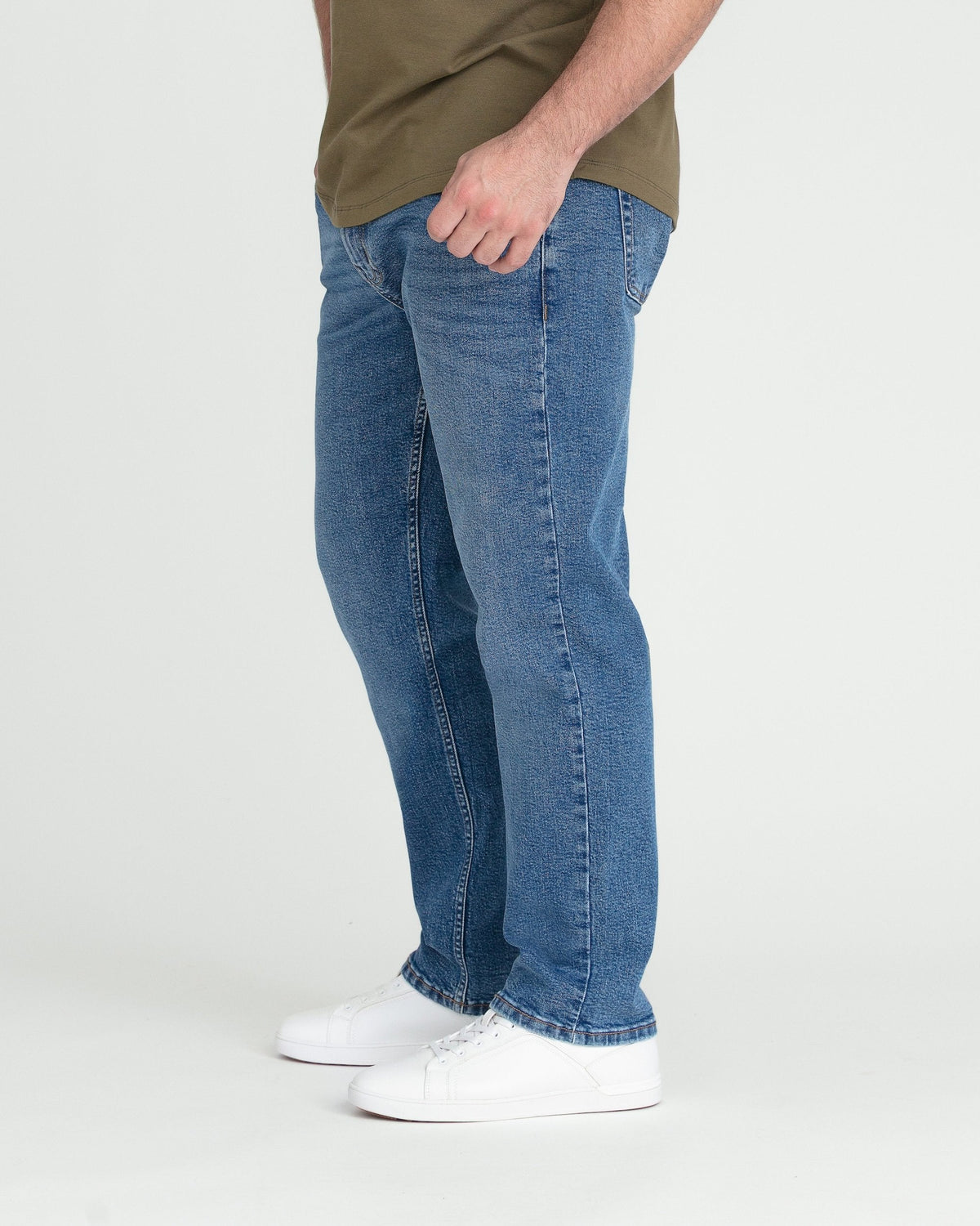 Athletic Fit / Stream (Med Blue)