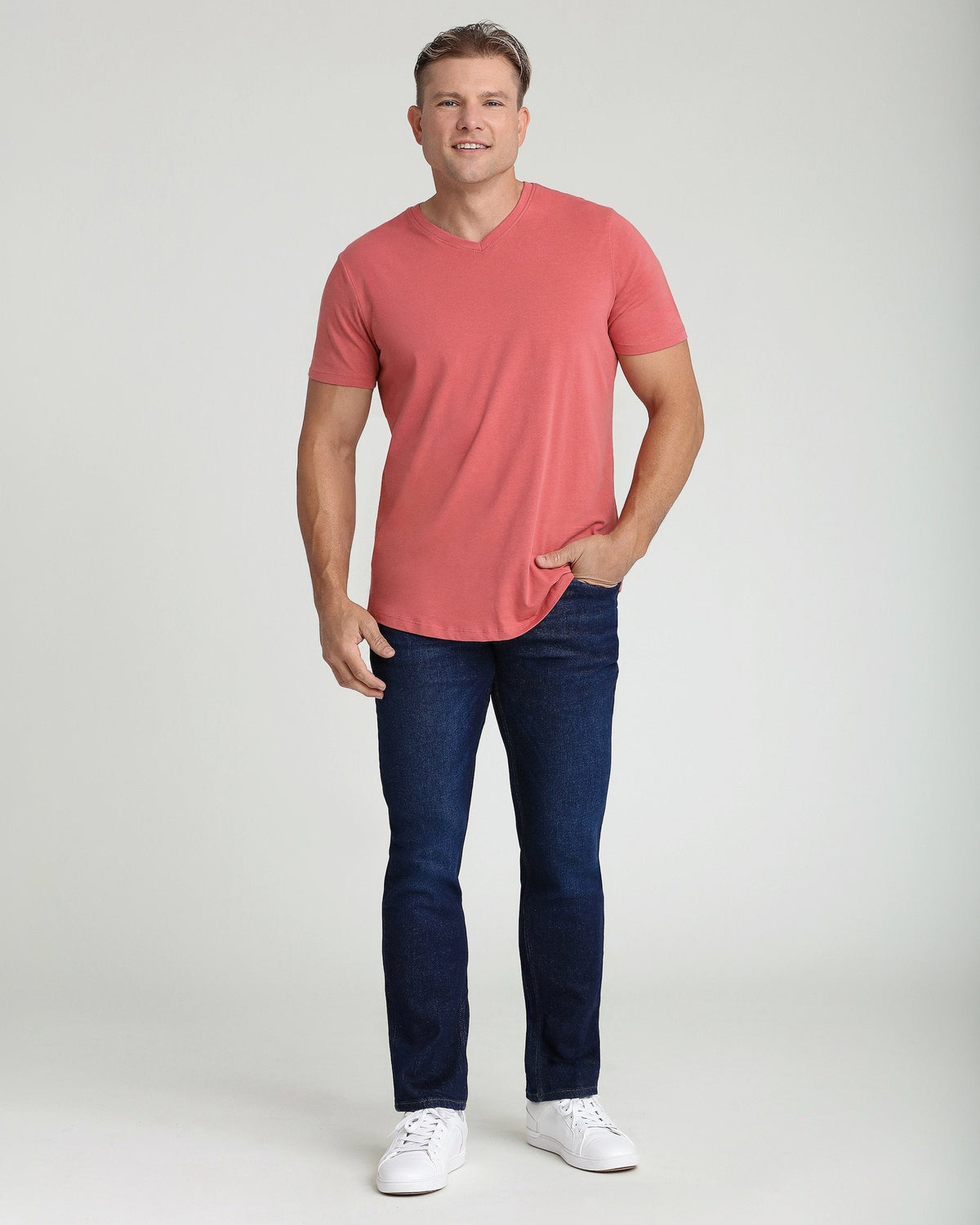 Organic V-Neck T-Shirt (Slim Fit) / Nantucket Red