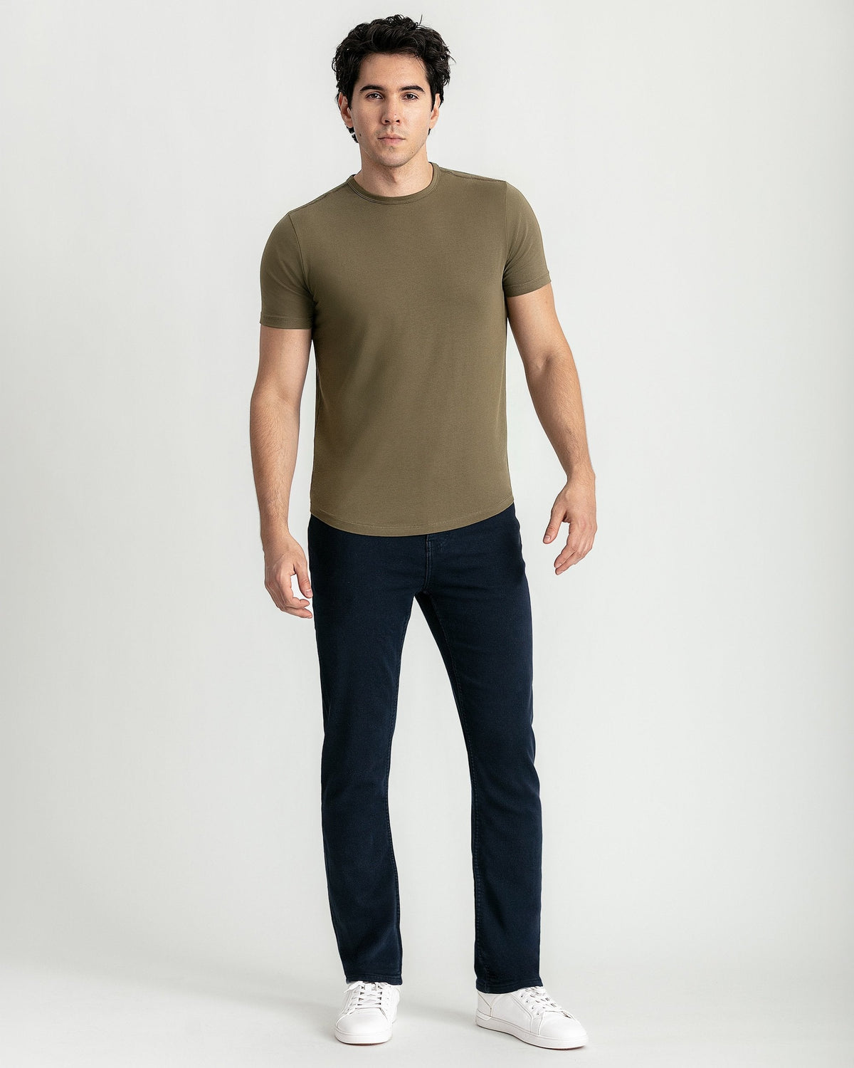 Organic Crew Neck T-Shirt (Slim Fit) / Military Olive