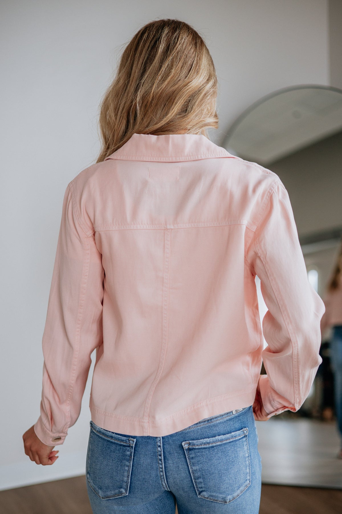 Aemi Utility Jacket