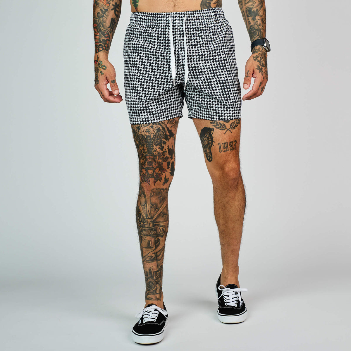 (New) Houndstooth Shorts - White