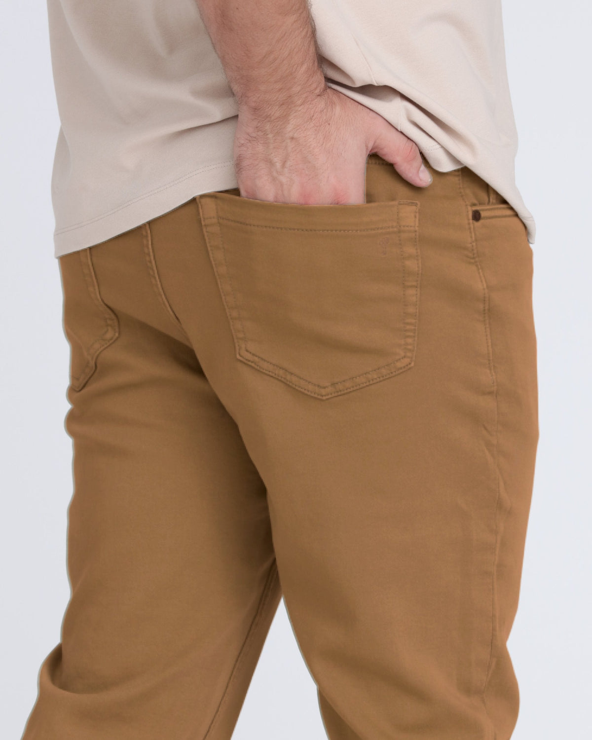 Athletic Fit / Denkhaki™ Tobacco (Brown)