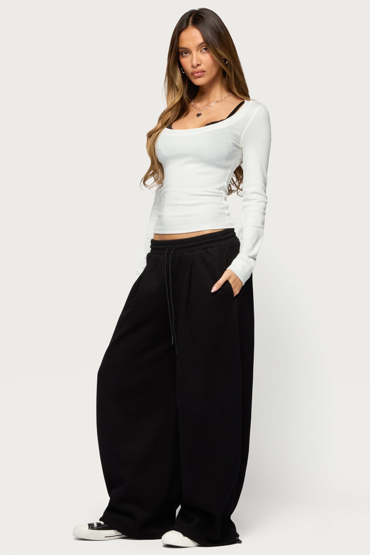 Brody Wide Leg Pleated Sweatpants