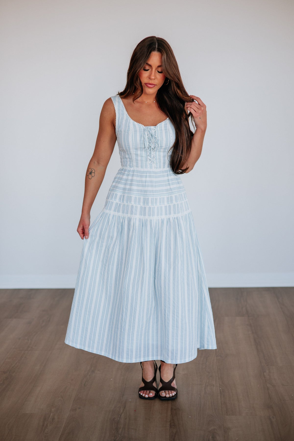 Aleria Midi Dress