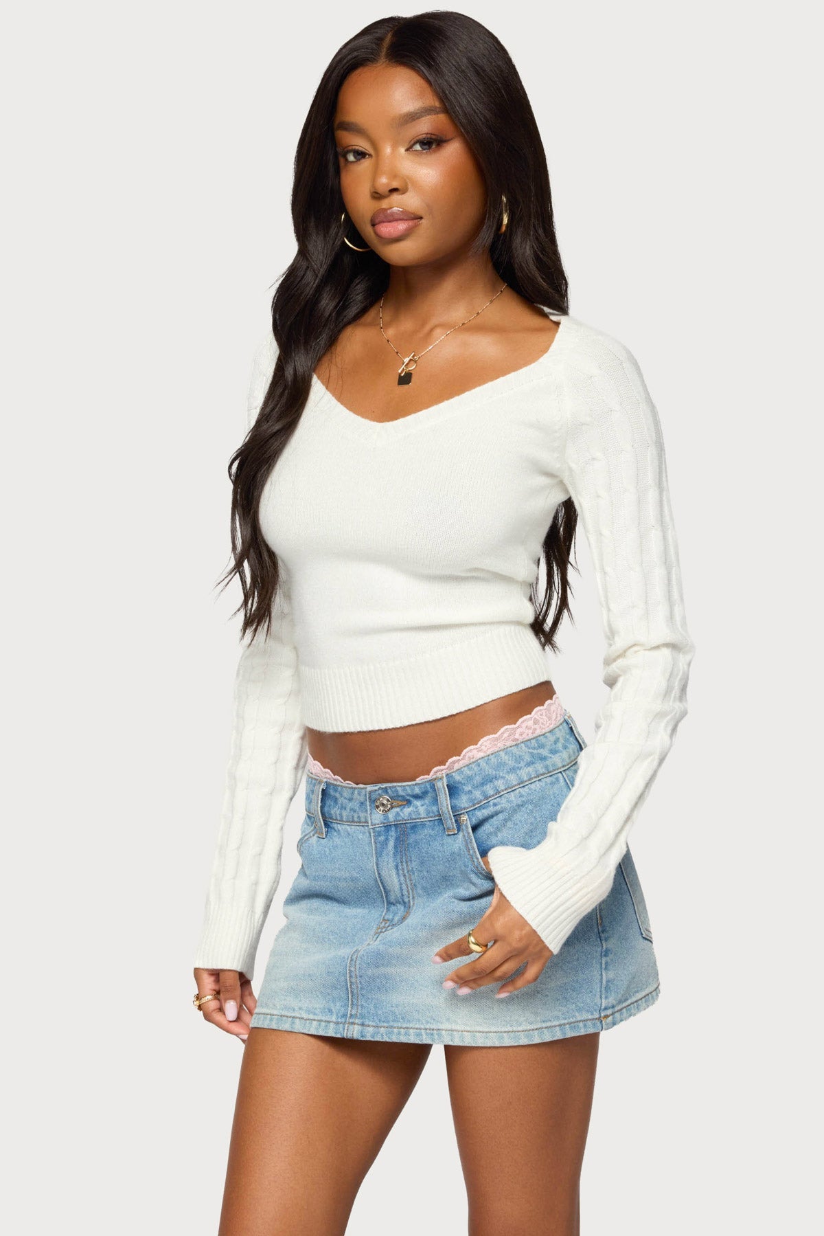 Tildah V Neck Knit Top